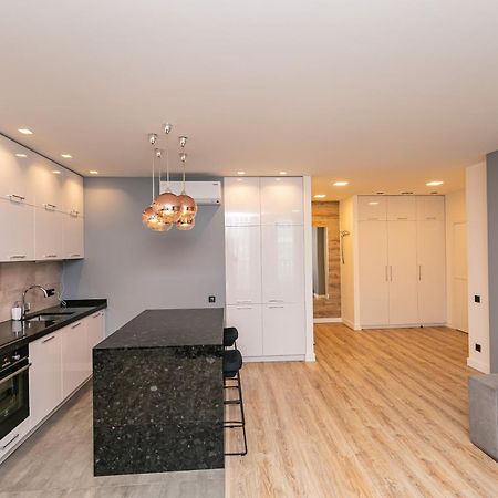 Petrovdom 190-199-216 In Spacious Apartments At Rc New York Concept House Κίεβο Εξωτερικό φωτογραφία