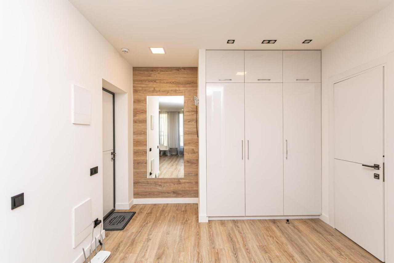 Petrovdom 190-199-216 In Spacious Apartments At Rc New York Concept House Κίεβο Εξωτερικό φωτογραφία